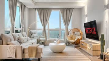 Smart TV, books, offices, computer monitors