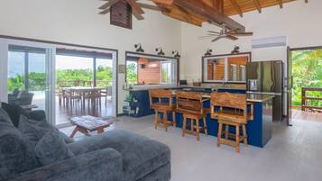 تلفزيون ذكي