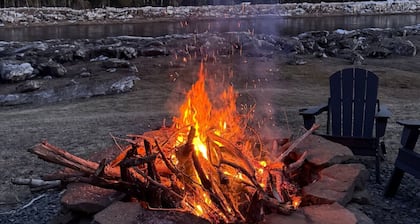 Black Rapids Retreat - 2 Lodges!