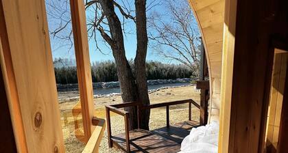 Black Rapids Retreat - 2 Lodges!