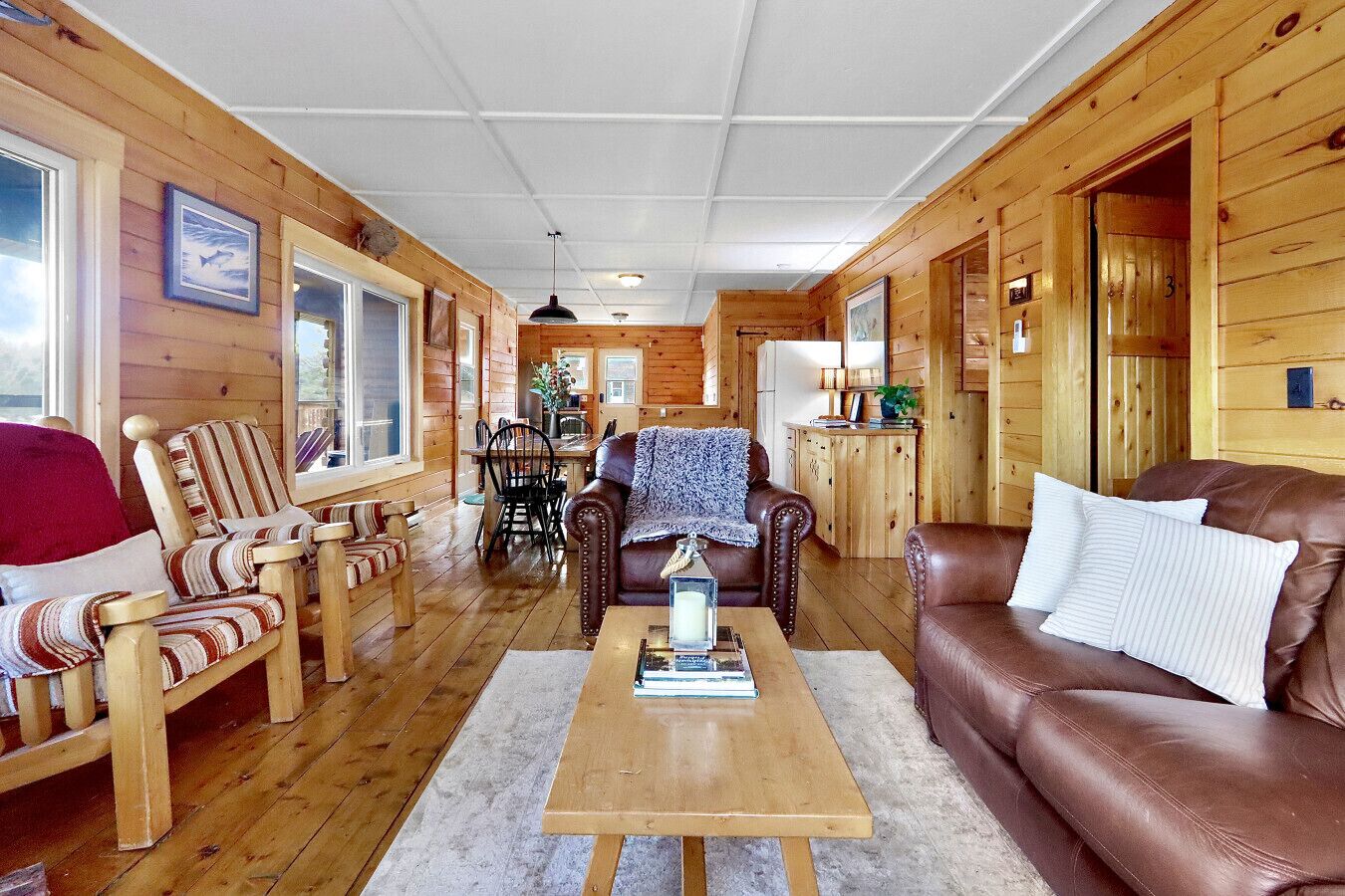 Televisión, chimenea y videojuegos 