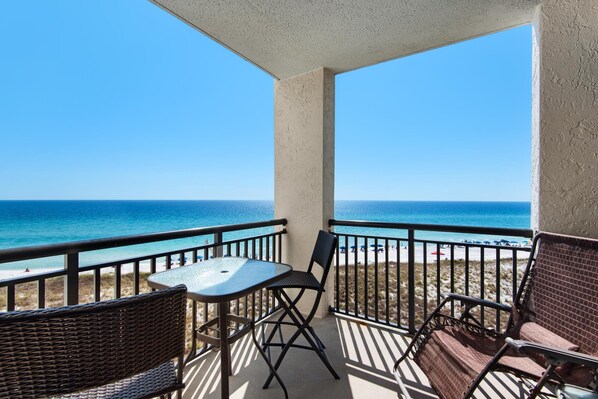 公寓客房, 多張床 (Navarre Towers 504) | 住宿一隅