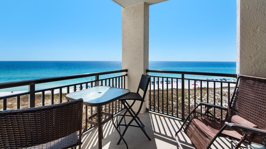 Navarre Towers 504