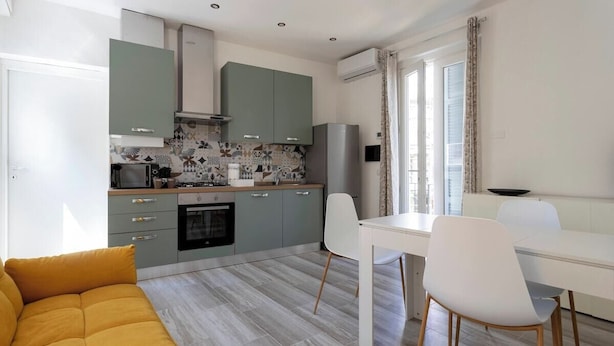 Unclassified image, 1 of 37, button - San Martino Suite: Novara Central Apartment (Novara)