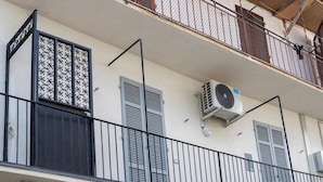 Unclassified image, 2 of 37, button - San Martino Suite: Novara Central Apartment (Novara)