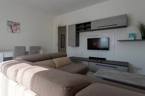 تلفزيون، مكتب