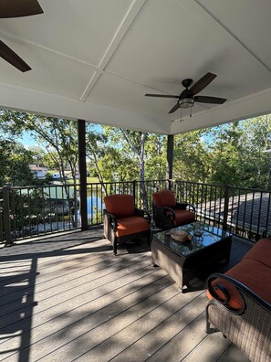 Terrace/patio - Old Hickory Lake Retreat
Short walk to the water!! (Gallatin)