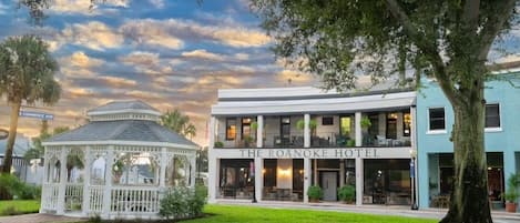 Fachada de la propiedad