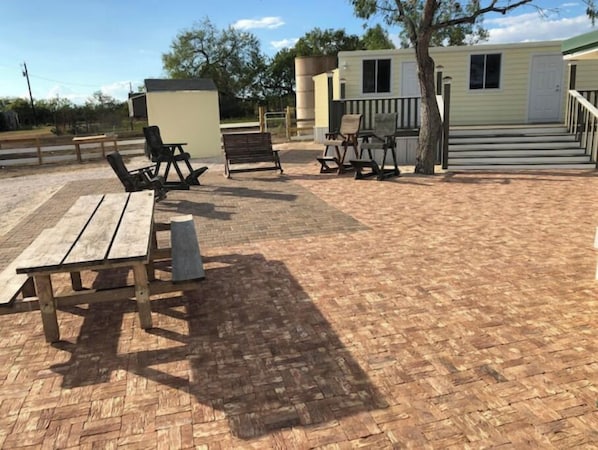 Terrace/patio