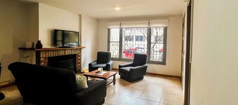 RentUp- Casa a pasos del Centro Cívico
