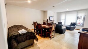 House, 2 Bedrooms | 2 bedrooms, free WiFi - RentUp- Casa a pasos del Centro Cívico (San Carlos de Bariloche)