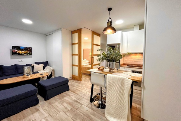 2 bedrooms, iron/ironing board, travel crib, WiFi