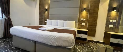 Executive Room | Free WiFi