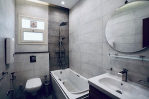 Shower, towels, soap, shampoo