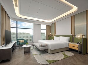Suite, 1 Bedroom (Kitchen Study Area)