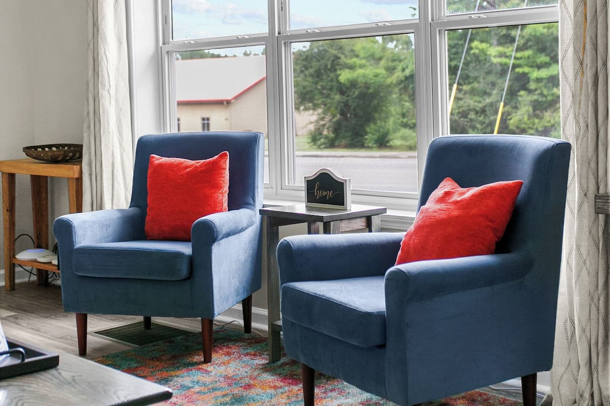 Comfort House, Patio, Garden View | Living area | TV