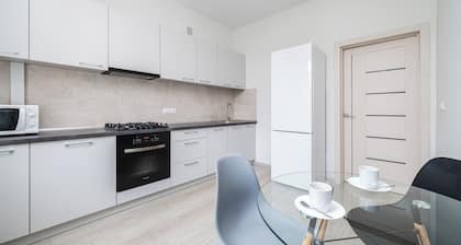 Apartment on Nezavisimosti 22