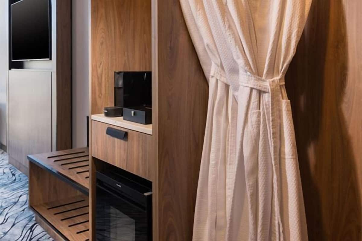In-room safe, laptop workspace, blackout curtains, soundproofing