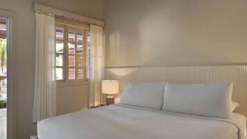 1 chambre, literie hypoallergénique, couette en duvet d'oie