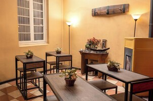 Desayuno completo incluido todos los días 