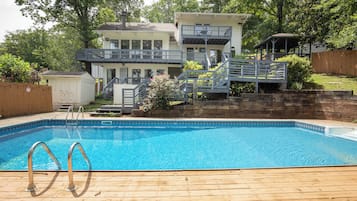 Seasonal outdoor pool