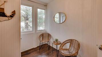 Rumah Deluks, patio, tepi pantai | Area keluarga | TV