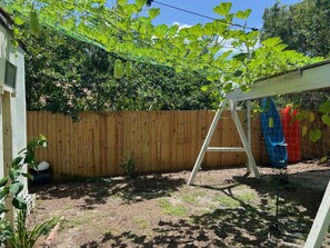 Property grounds - Nice 4-bedroom house in Valdosta with WiFi (Valdosta)