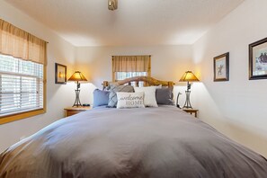 2 室のベッドルーム、アイロン / アイロン台、インターネット、ベッドシーツ