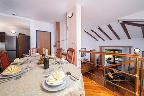 تناول الطعام