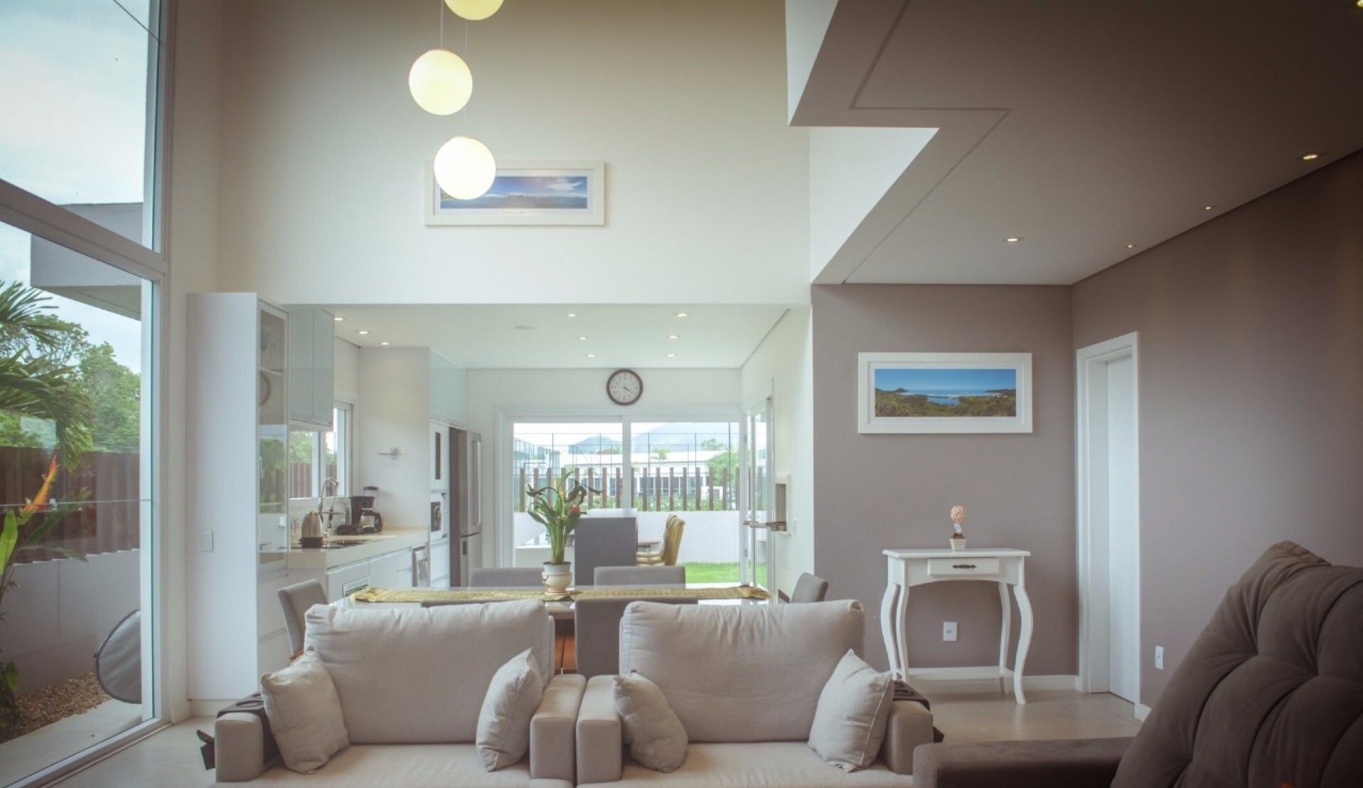 Premium House, Pool Access | Living area | Table football, ping pong, toys, books