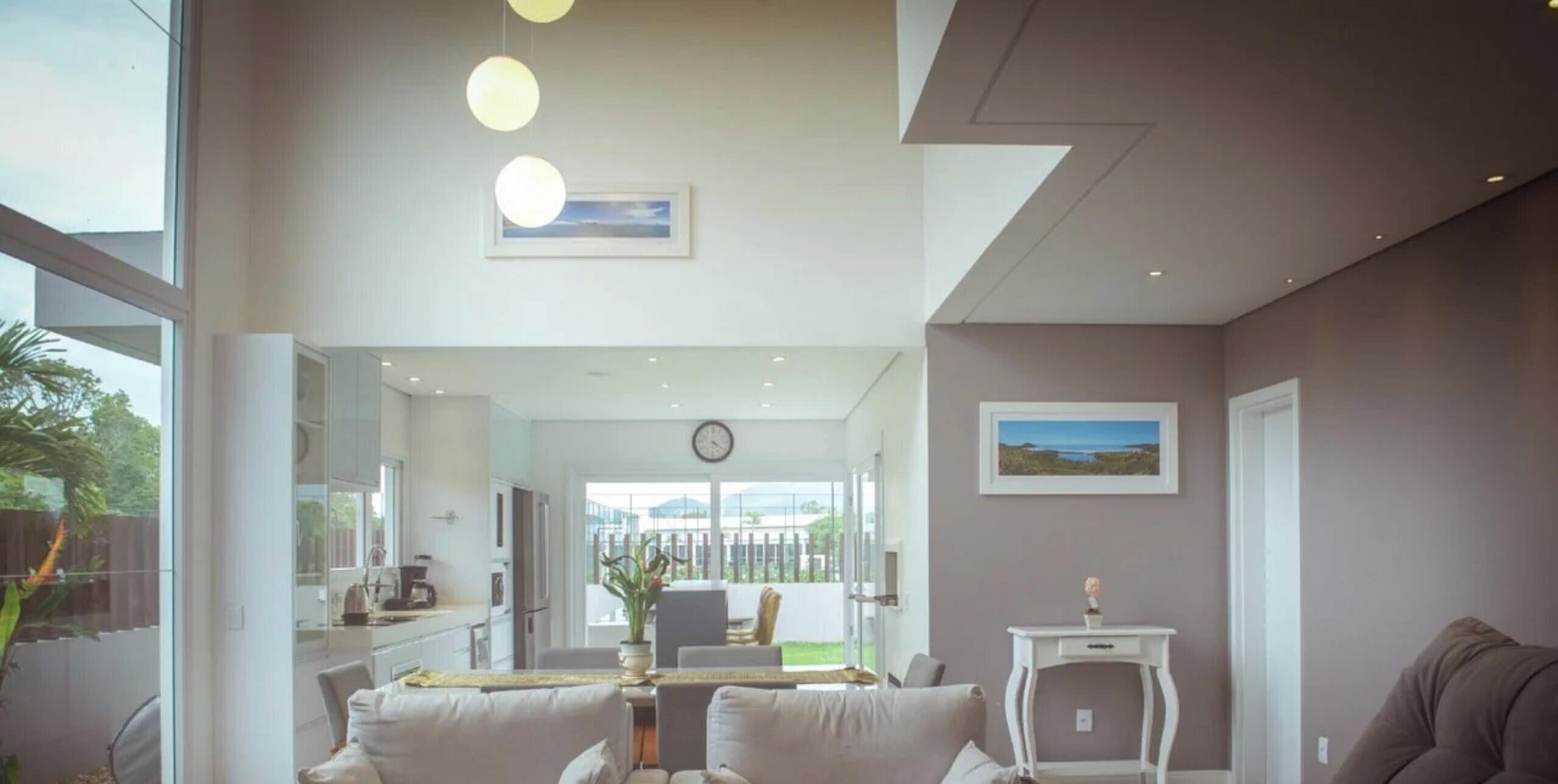 Casa Premium, acceso a la alberca | Área de sala de estar | Futbolito, tenis de mesa, juguetes y libros 