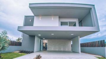 Casa Premium, acceso a la alberca | Exterior