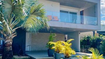Premium House, Pool Access | Exterior