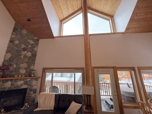 Apex Mountain ~ Ubuntu at Apex