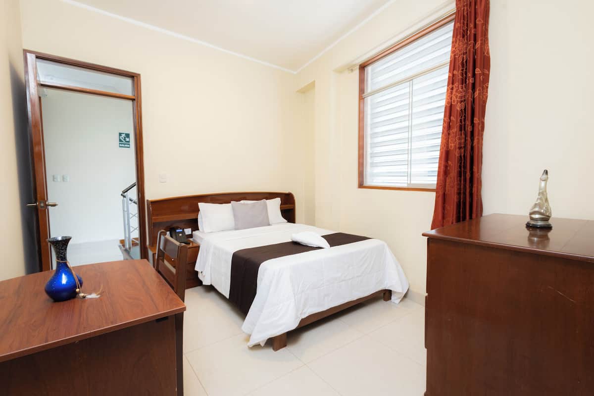 Habitación individual estándar | Wifi gratis y ropa de cama