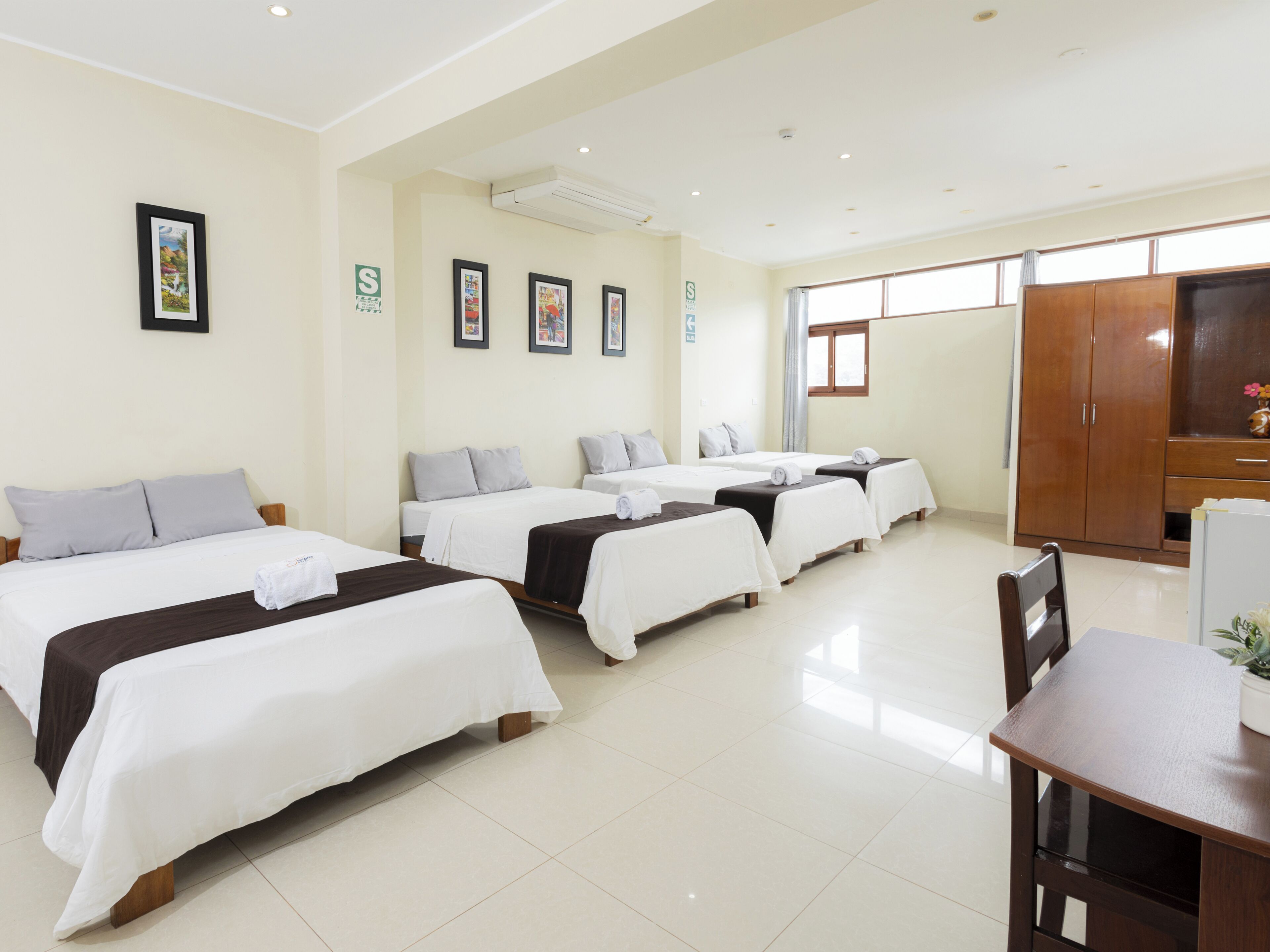 Phòng 4 Tiêu chuẩn | Truy cập Internet không dây miễn phí 