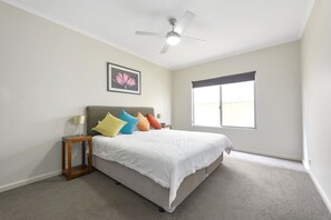 4 chambres, accès au Wi-Fi (inclus)