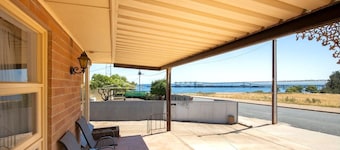 Sea the View, Wallaroo