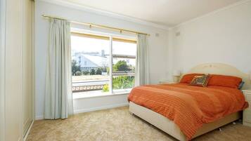3 bedrooms