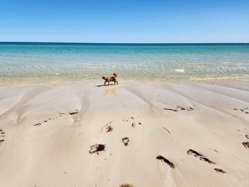 Te Taha Moana - By The Beach, Moonta Bay