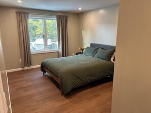 3 bedrooms, WiFi, bed sheets