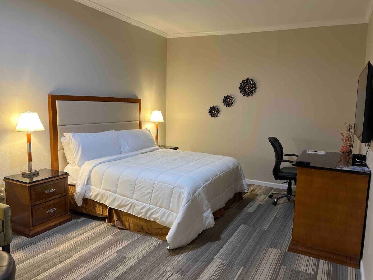 1 bedroom, desk, iron/ironing board, free WiFi