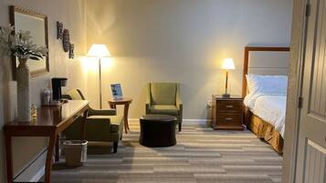 1 bedroom, desk, iron/ironing board, free WiFi