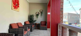 Hotel Pinehurst- Central Ave Suite 208