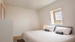 5 bedrooms, iron/ironing board, free WiFi - Avonside Alpine Estate - Jindabyne (Avonside)