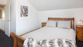 3 dormitoris, planxa i posts de planxar i wifi gratuïta