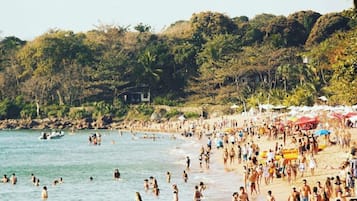 Na praia