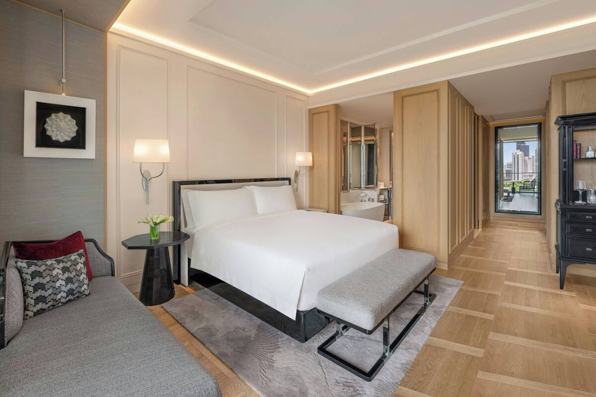 義大利 Frette 床單、高級寢具、舒適加層、免費迷你吧物品