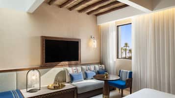 意大利 Frette 床單、高級寢具、迷你吧贈品、房內夾萬