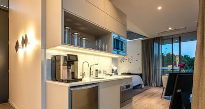 Omana Luxury Villa on Waiheke Island Four intimate villas with private beach